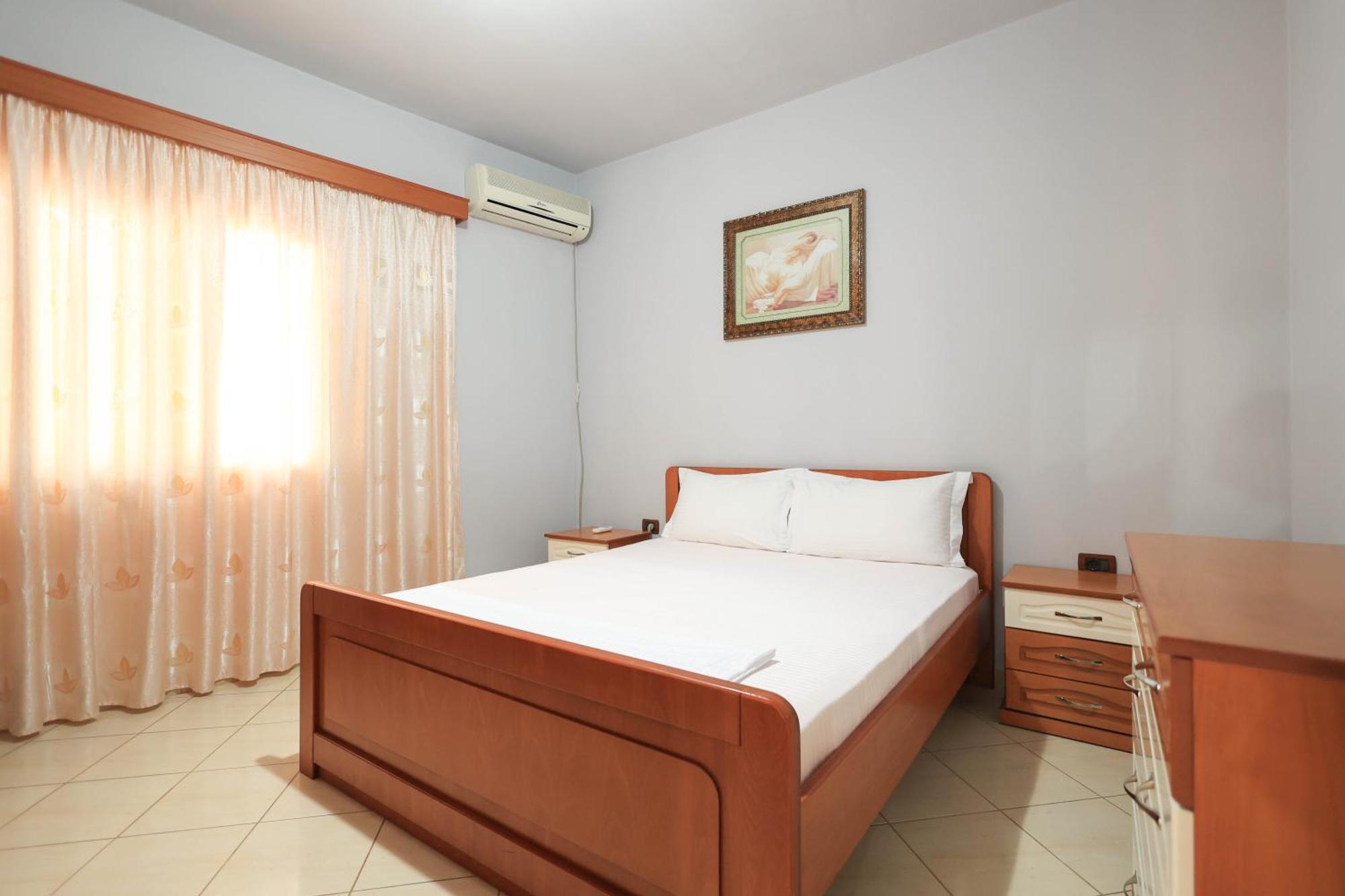 Kejsi Apartaments Sarande Bagian luar foto