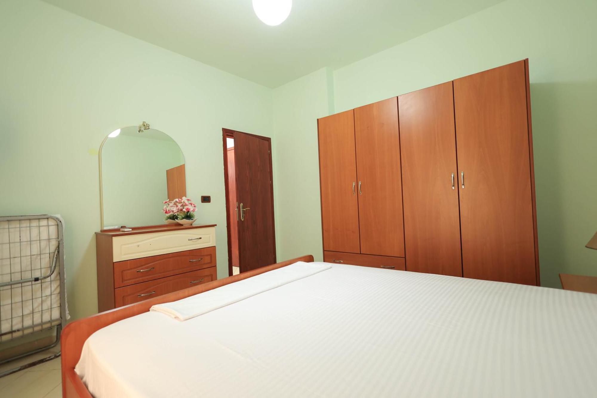 Kejsi Apartaments Sarande Bagian luar foto